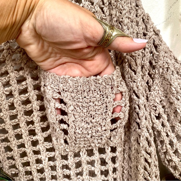 Trendy net/mesh boho semi sheer sweater w resort vacay shabby chic vibe - Picture 5 of 12